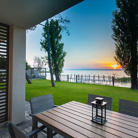 Beach 101 Villa Siófok Buitenkant foto