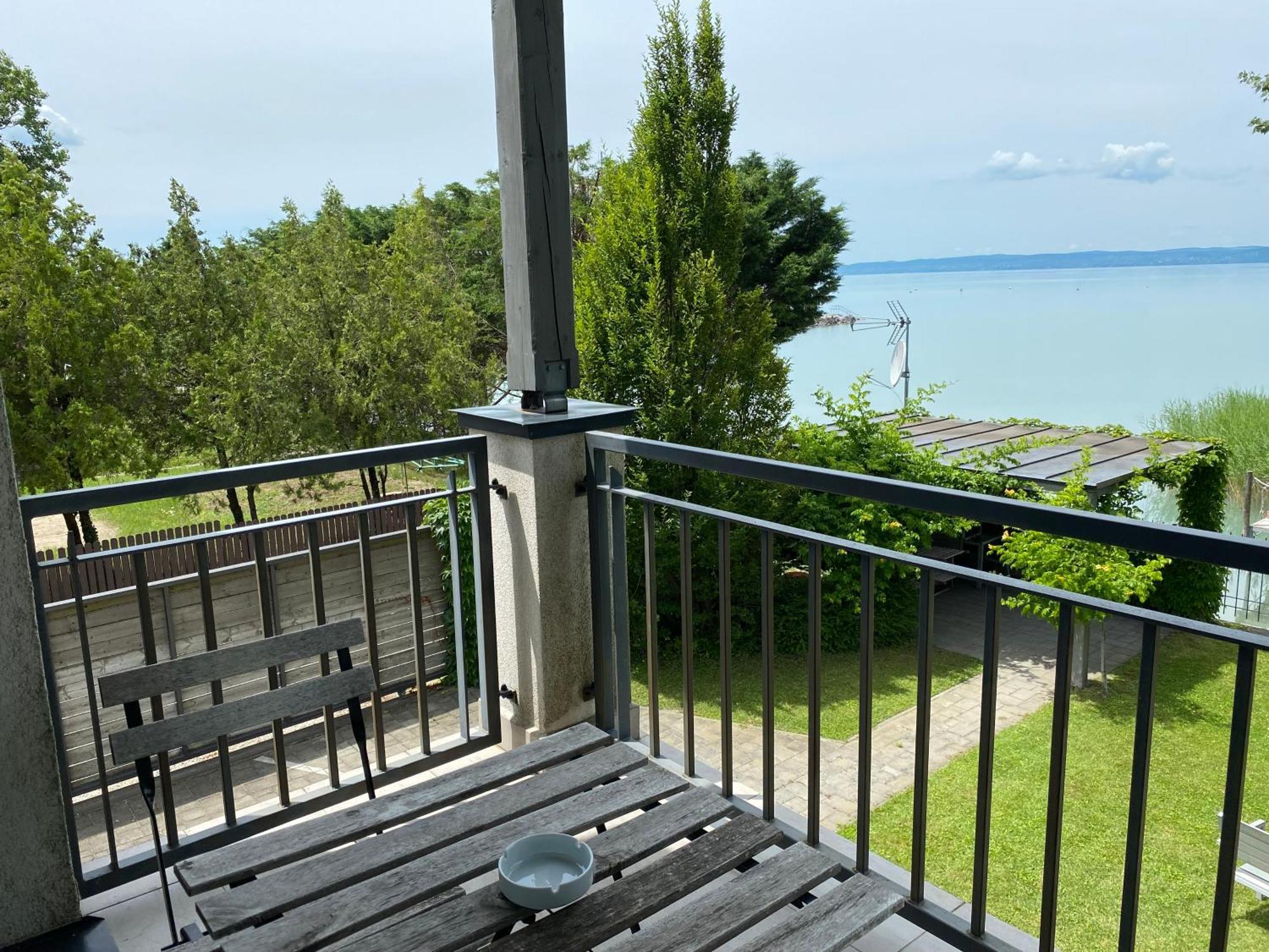 Beach 101 Villa Siófok Buitenkant foto