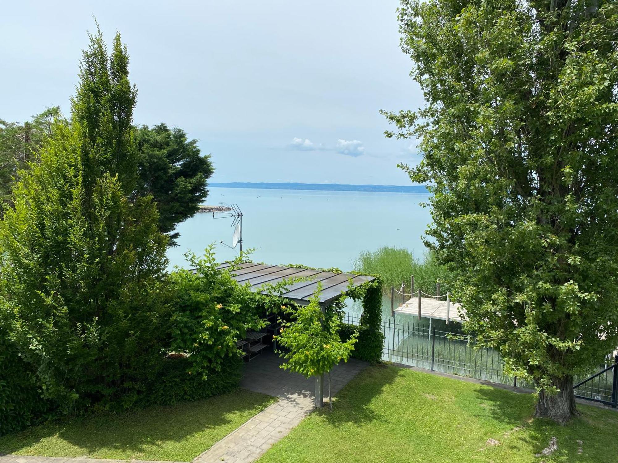 Beach 101 Villa Siófok Buitenkant foto