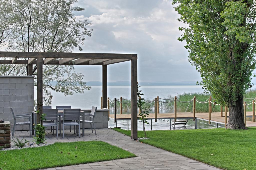 Beach 101 Villa Siófok Buitenkant foto