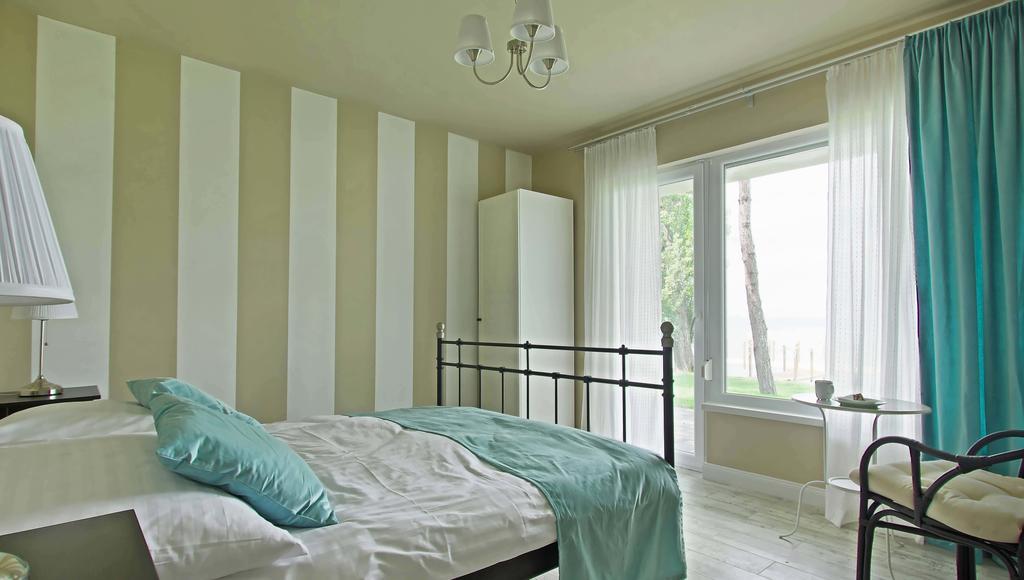 Beach 101 Villa Siófok Kamer foto